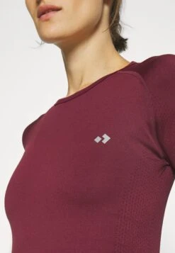 Long Sleeved Top - Bordeaux -Even-Odd Store 0b5fa866147f45b390e3dd7239c116cc