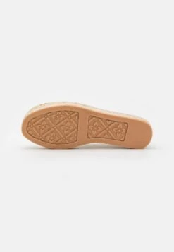 Even&Odd Slip-Ons - Beige -Even-Odd Store 1100d1596deb4175ab2bfe9090475dde