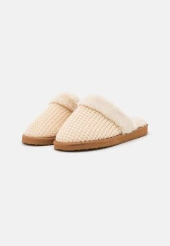 Even&Odd Slippers - Off-White -Even-Odd Store 143e60c8d233462fa36cc10aaf027b6b