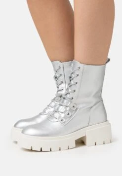 Even&Odd Platform Ankle Boots - Silver