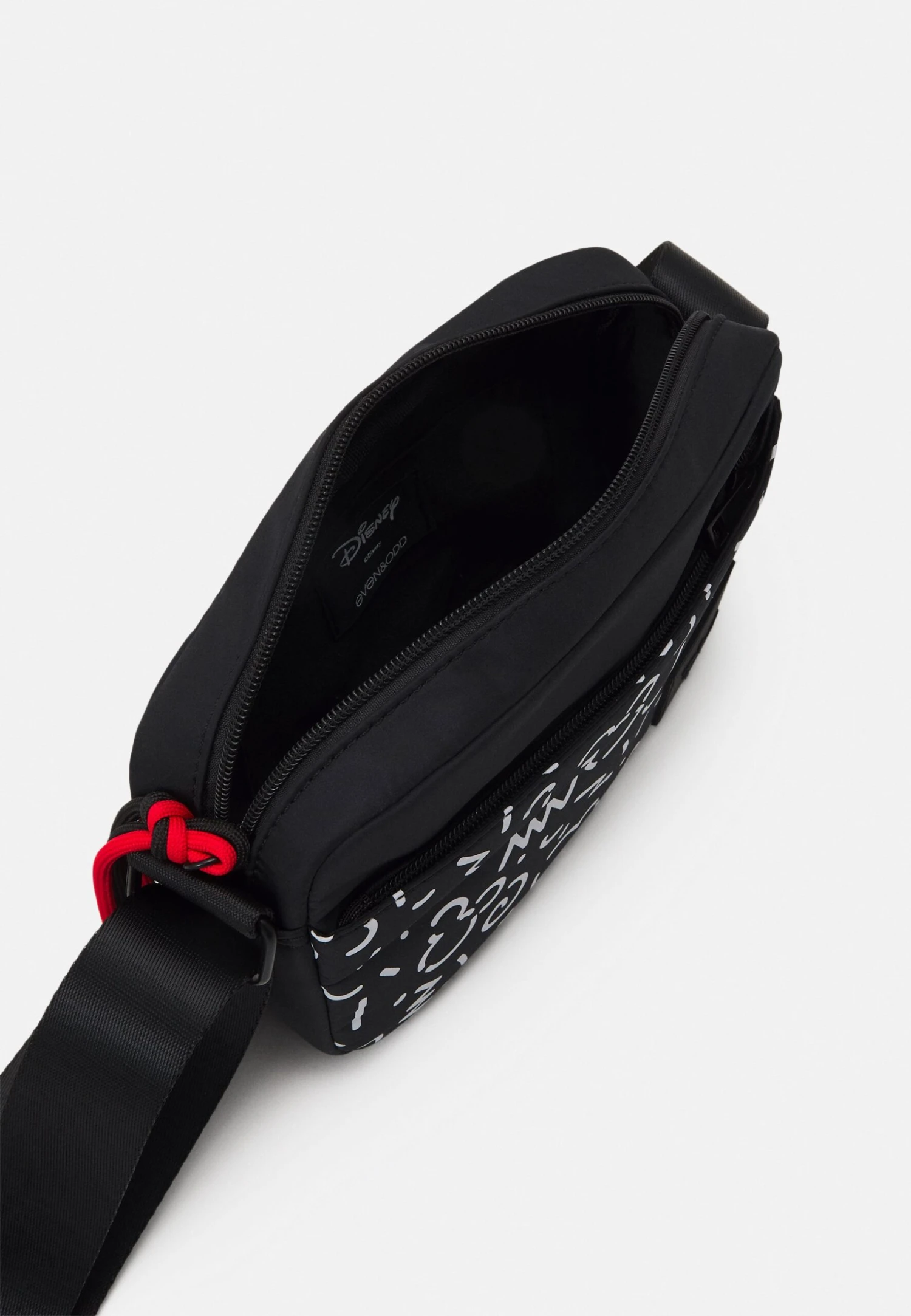 Even&Odd Disney Mickey Mouse - Across Body Bag - Black 3 Even&Odd Disney Mickey Mouse - Across Body Bag - Black - Image 3