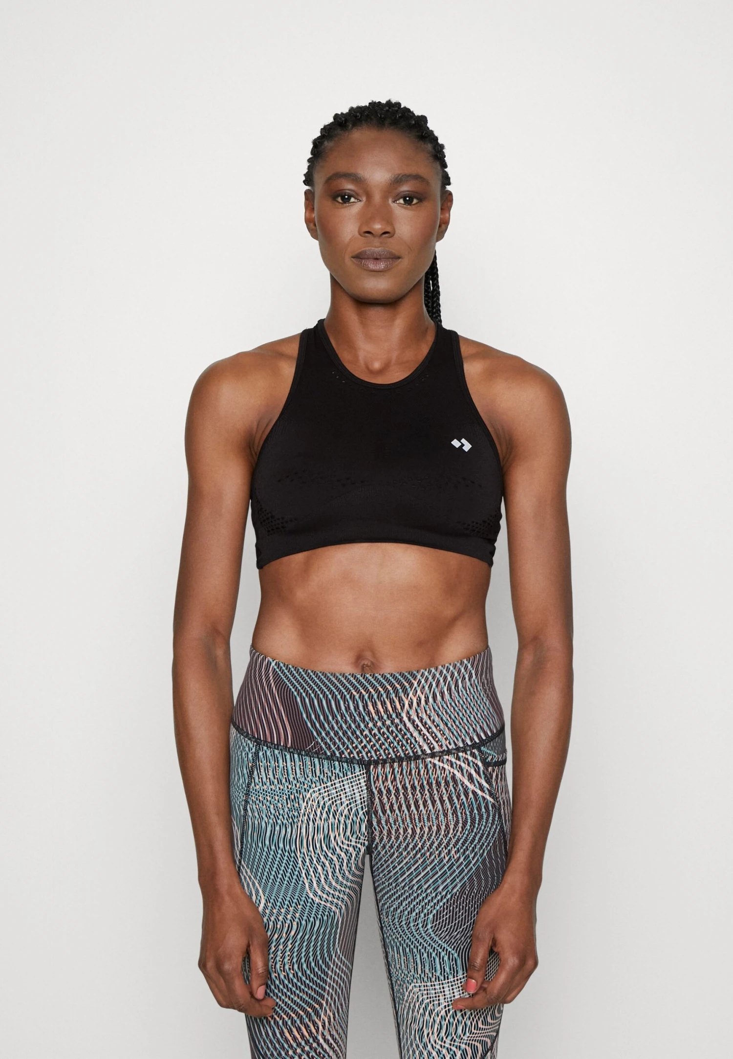 Medium Support Sports Bra - Black 1 Medium Support Sports Bra - Black