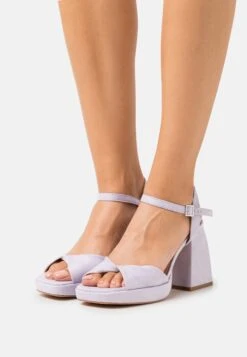Platform Sandals - Lilac