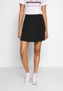 Even&Odd A-Line Skirt - Black