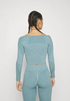 Seamless Cropped Longsleeve - Long Sleeved Top - Blue-Grey -Even-Odd Store 3b3db7b737504ac6b7fb7d3b77257033