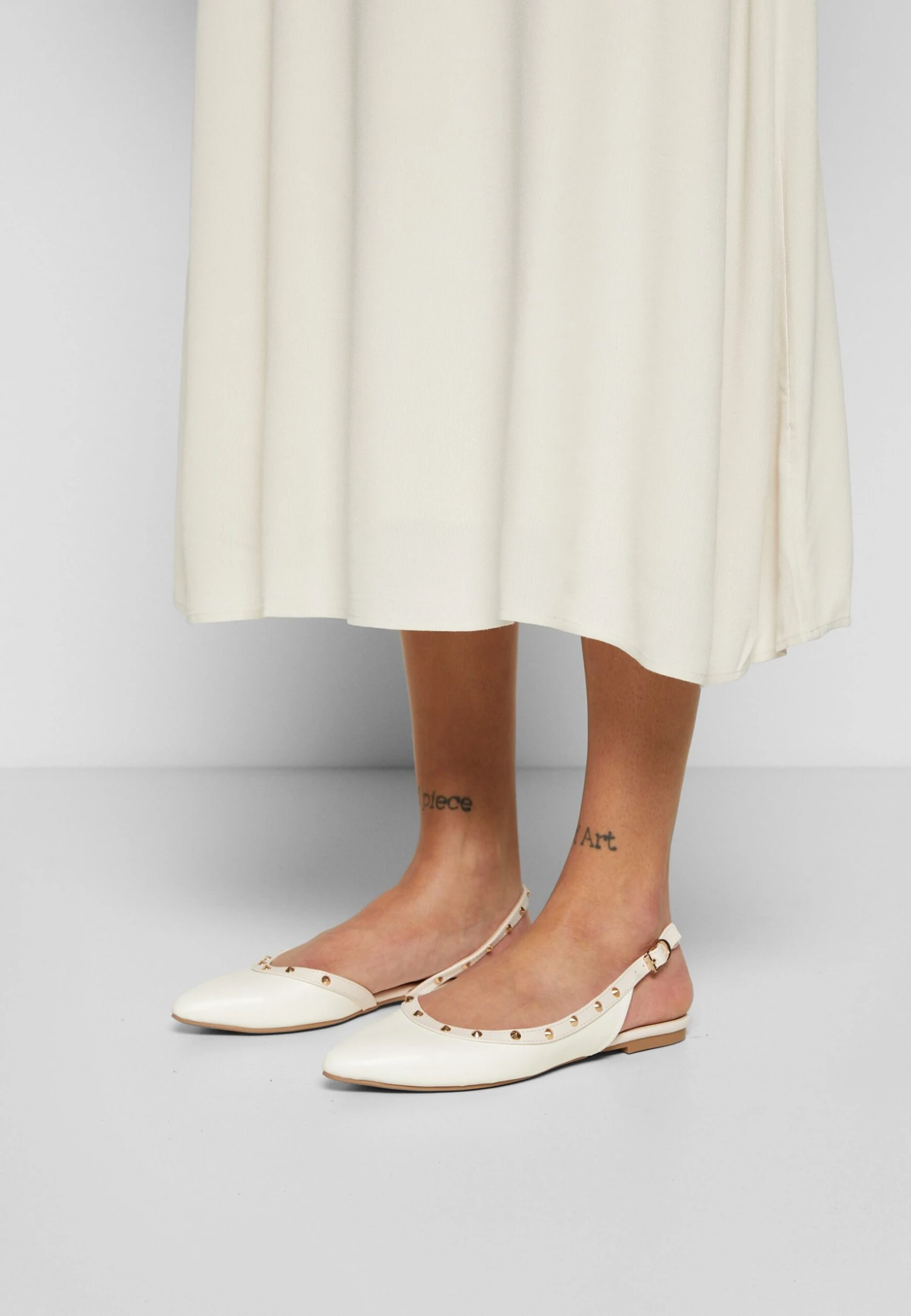 Even&Odd Slingback Ballet Pumps - White 3 Even&Odd Slingback Ballet Pumps - White - Image 3