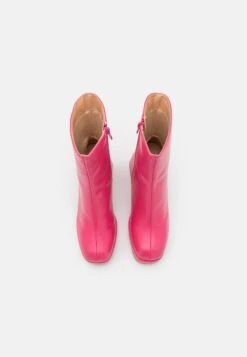 Even&Odd Platform Ankle Boots - Pink -Even-Odd Store 4444bdde7f5944468c5cacfce1b2ae0c