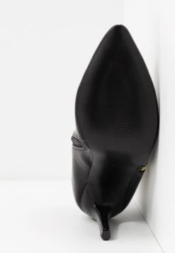 Even&Odd High Heeled Ankle Boots - Black -Even-Odd Store 4491f26e0d5541699149494c2dc8ec9b