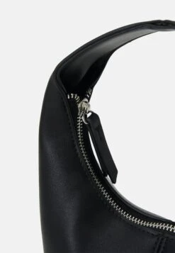 Even&Odd Handbag -Black -Even-Odd Store 44c315ba51b541d7999b2d55482f0907