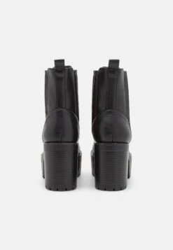 Platform Ankle Boots - Black 9 Platform Ankle Boots - Black -Even-Odd Store 4902fa4735b242d49267c6c83874cca3