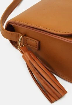 Even&Odd Across Body Bag - Cognac -Even-Odd Store 4fb4eaf20c864c2cacfe5c5938b6f1bb