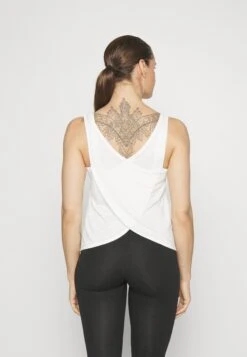 Top - White 8 Top - White -Even-Odd Store 500a1e1ee6bb4f6485ac3bc591b389ba