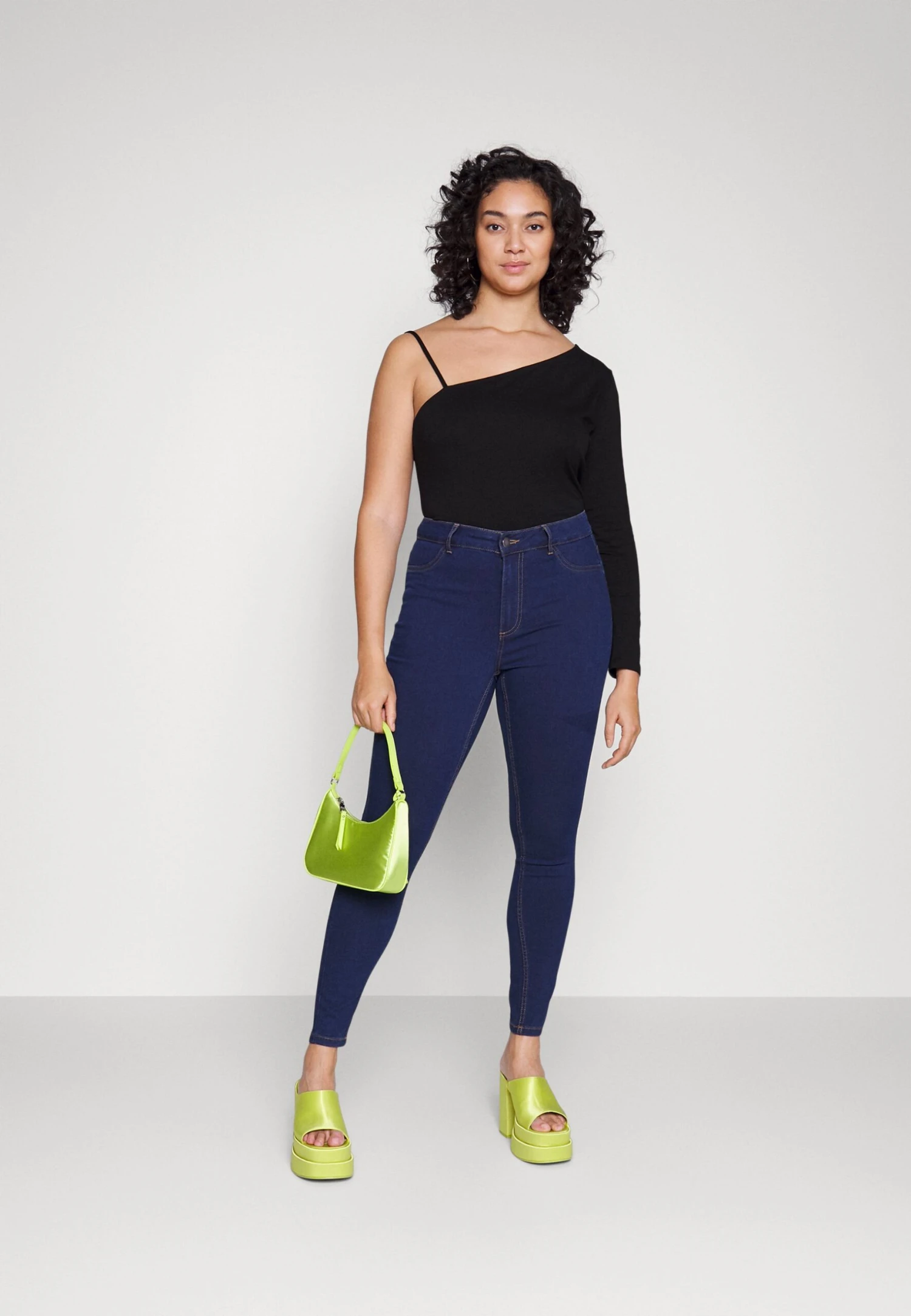 Asymmetrical - Long Sleeved Top - Black 2 Asymmetrical - Long Sleeved Top - Black - Image 2