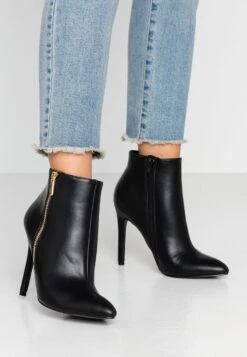 Even&Odd High Heeled Ankle Boots - Black