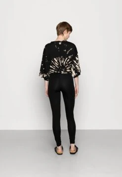 Even&Odd 2 Pack - Leggings - Trousers - Black -Even-Odd Store 5a4684b9e0994d80abb9cbeab3e4f25e