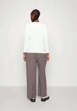 2 Pack - Long Sleeved Top - Black/White -Even-Odd Store 5ff3f27b704943c188b7c6232d09c5c9