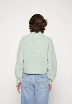 Even&Odd Moss Stitch Jumper - Jumper - Light Green -Even-Odd Store 61d30fe1aea245959c67de184c9c6a08