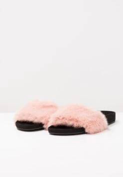 Even&Odd Slippers - Rose -Even-Odd Store 62d946361d8e437ca444cfcb9151a8f7