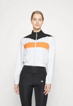 Cropped Training Jacket - Training Jacket - White -Even-Odd Store 64851e9a260f49c1be0aeb5db5f22e2a