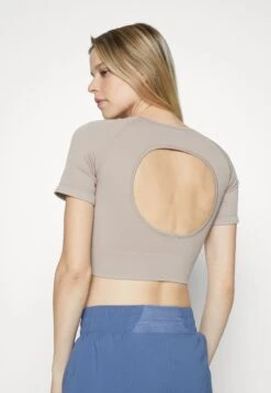 Print T-Shirt - Taupe -Even-Odd Store 6673c3da41044f848cb94d506459ad10