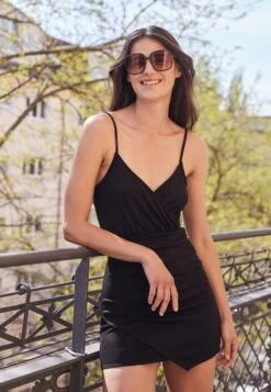 Even&Odd Strappy Warp Mini Bodycon Punto Dress - Shift Dress - Black