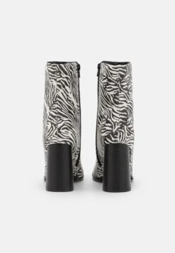 Even&Odd High Heeled Ankle Boots - High Heeled Ankle Boots 9 Even&Odd High Heeled Ankle Boots - High Heeled Ankle Boots -Even-Odd Store 823d2058c3f84617ac93f750f5d2f6c5