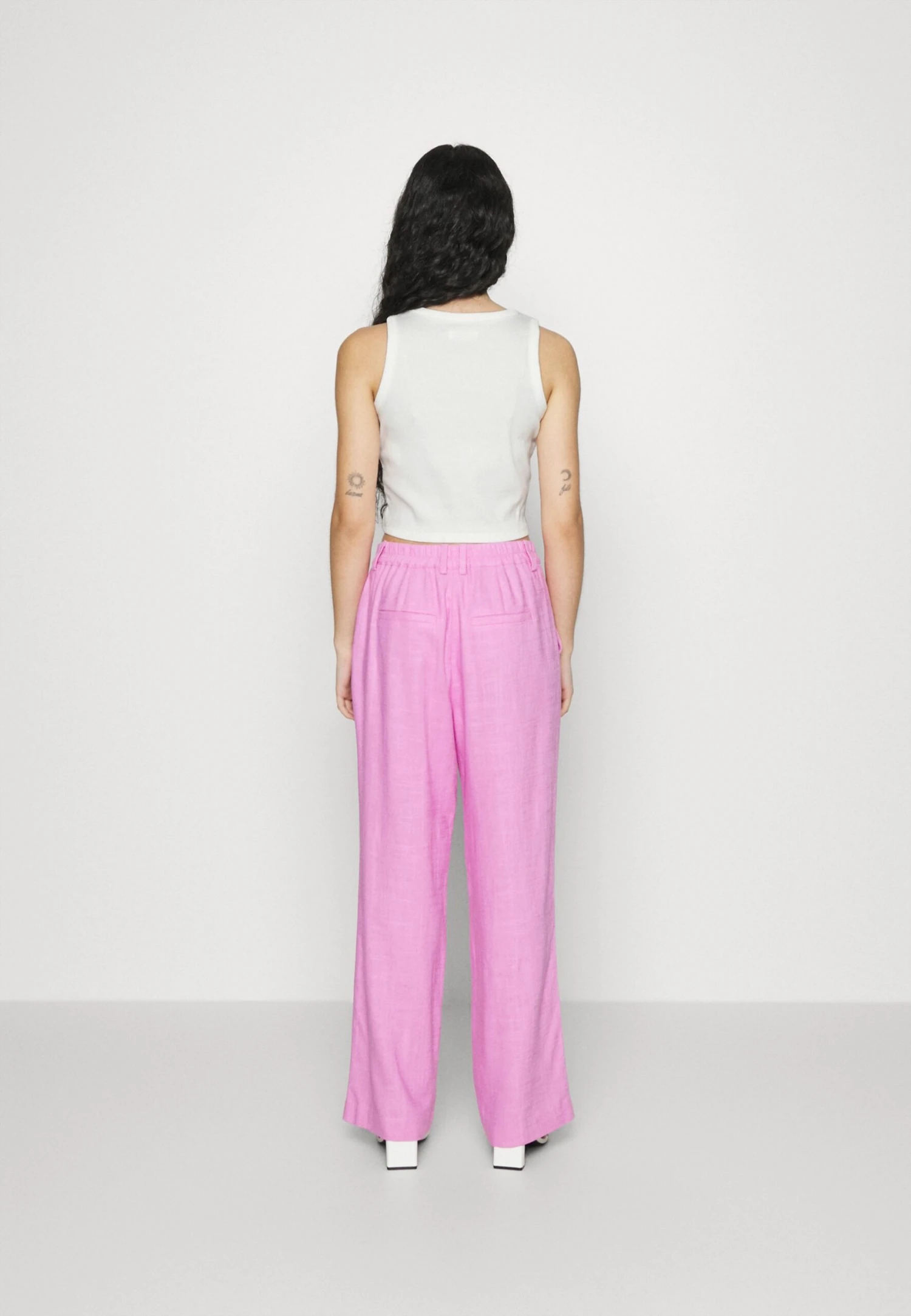 2 Pack - Top - Beige/White 3 2 Pack - Top - Beige/White - Image 3