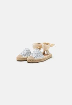 Even&Odd Disney D100 - Espadrilles - White -Even-Odd Store 864cfb2ef44d4146987666e129a7fa0a