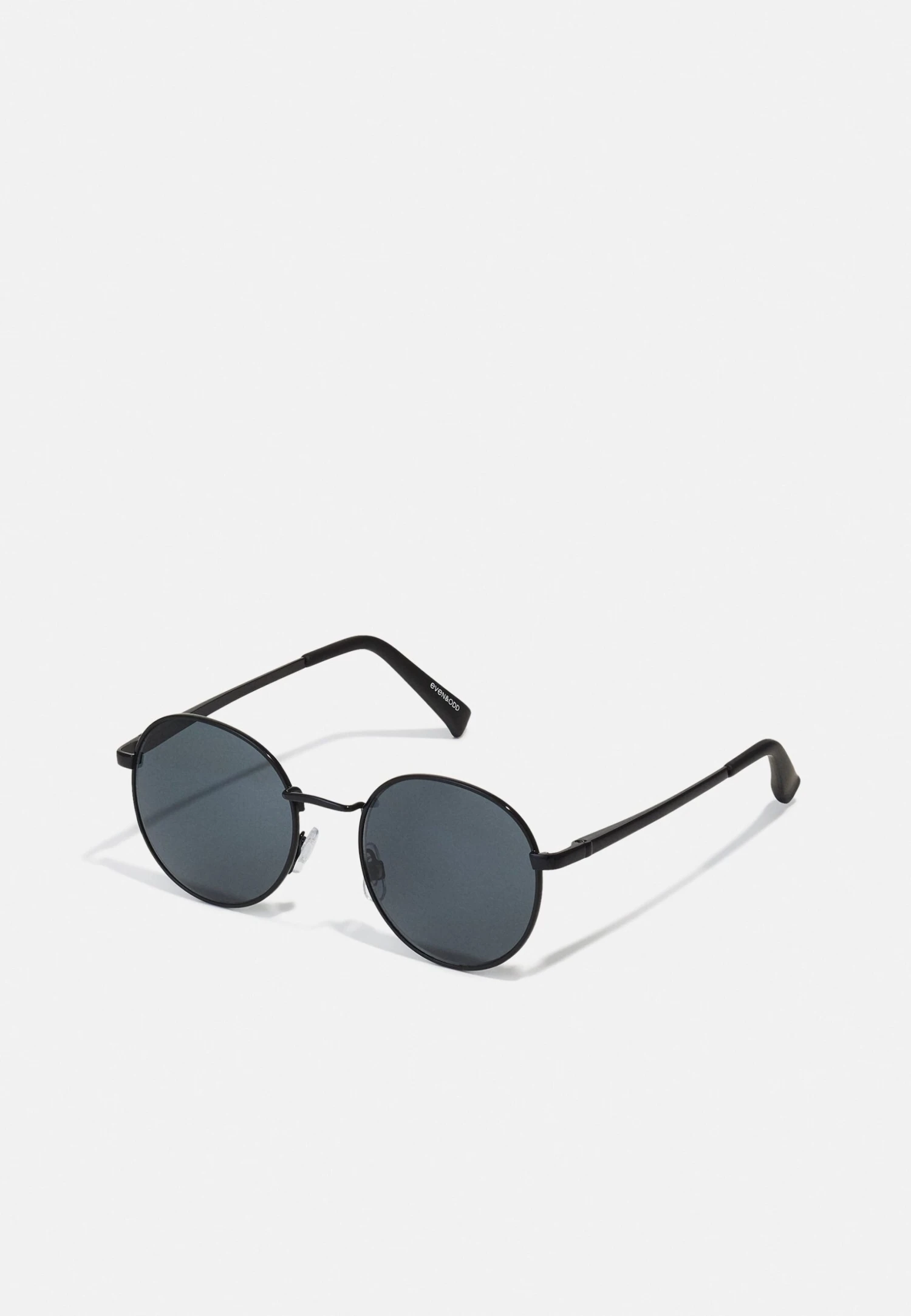 Even&Odd Sunglasses -Black 1 Even&Odd Sunglasses -Black