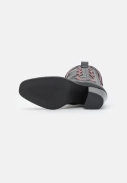 Even&Odd Cowboy/Biker Boots - Black -Even-Odd Store 8eaf4133d02548aca1c76221707e332e