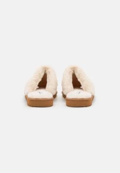 Even&Odd Slippers - Off-White -Even-Odd Store 8f60ffd268b240f6897357b716574738