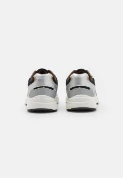 Even&Odd Trainers - Brown 9 Even&Odd Trainers - Brown -Even-Odd Store 906957801f194fdab48529a96999945d