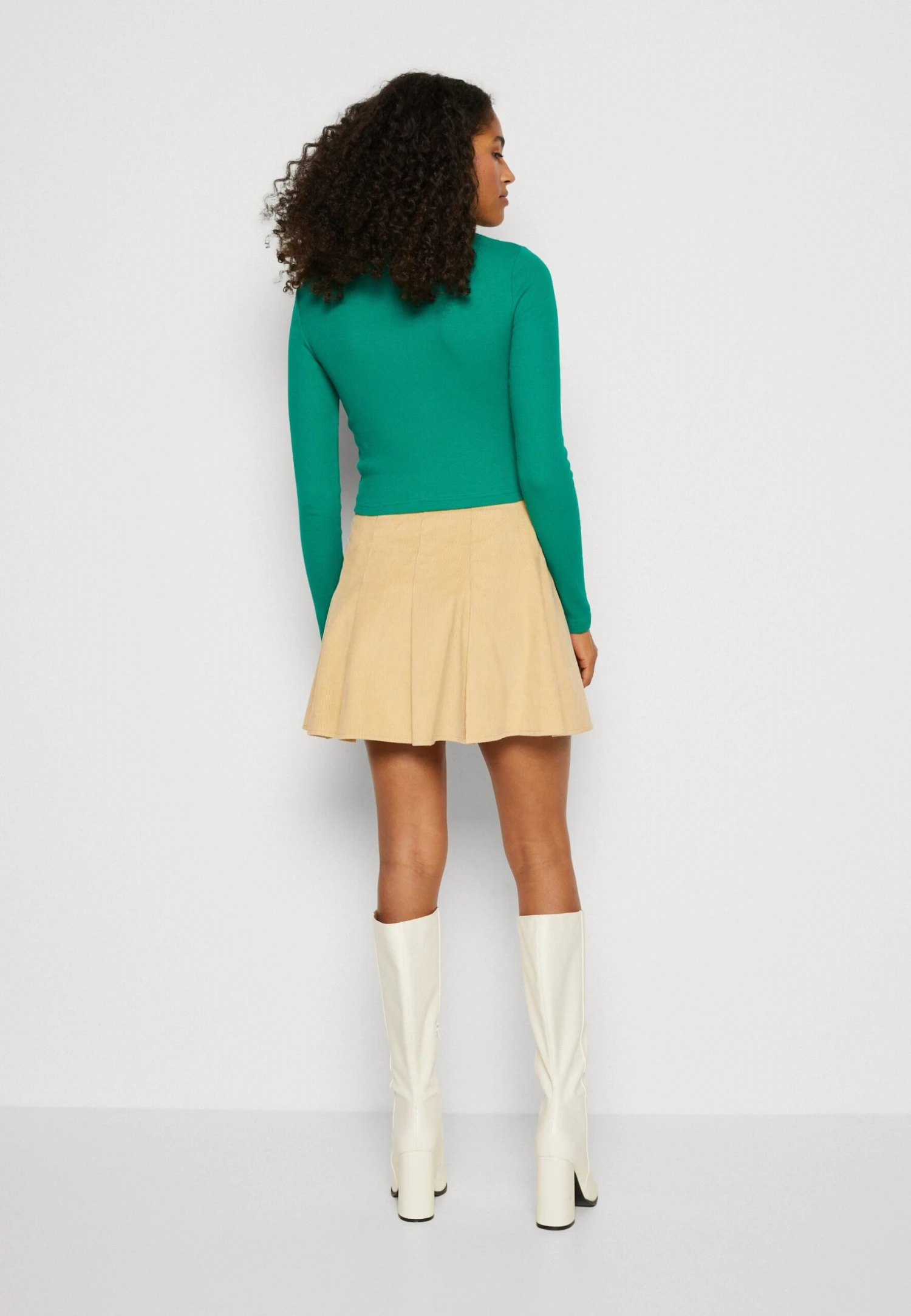 Even&Odd Long Sleeved Top - Green 3 Even&Odd Long Sleeved Top - Green - Image 3