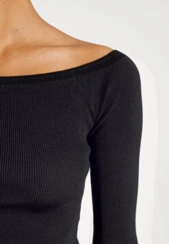 Offshoulder Basic- Jumper - Black -Even-Odd Store 9bf578e4a9094f08975b373dd42bb59d
