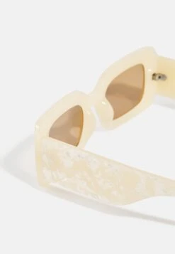 Even&Odd Sunglasses - Off-White -Even-Odd Store 9ccba76e28244dd0967c1fe74065068f