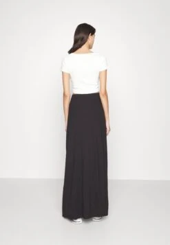 Even&Odd Maxi Skirt - Black 10 Even&Odd Maxi Skirt - Black -Even-Odd Store 9e9f75c7799f4c0481f13ae0d5ea8b7e