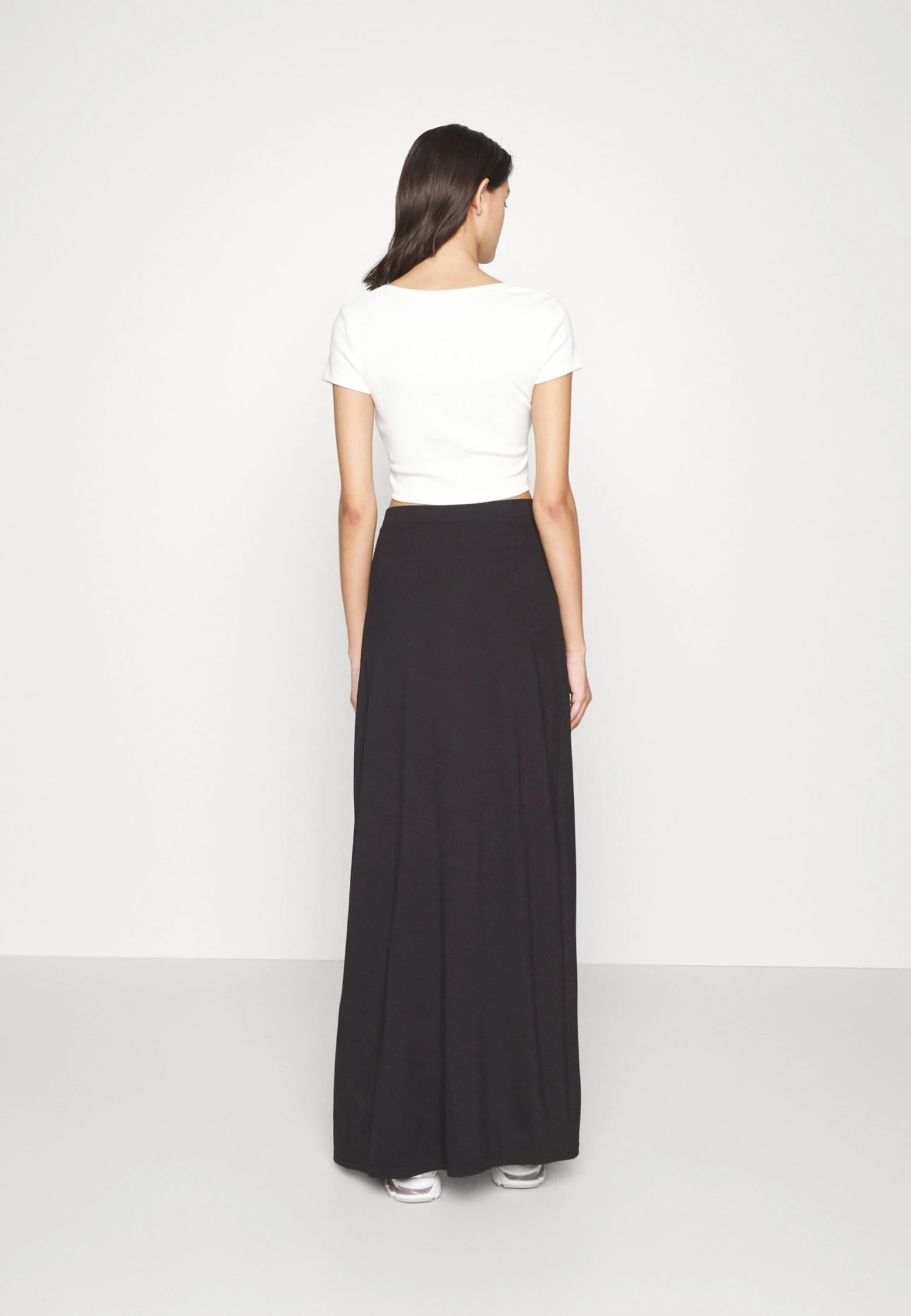 Even&Odd Maxi Skirt - Black 4 Even&Odd Maxi Skirt - Black - Image 4