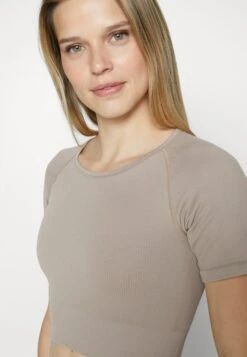 Print T-Shirt - Taupe -Even-Odd Store a35d217175e447d0a4747d1cbab8053b