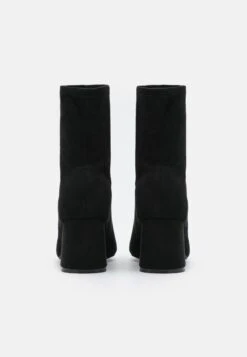 Even&Odd Classic Ankle Boots - Black -Even-Odd Store a3b227eee4bc4737813370b143bb1d9b