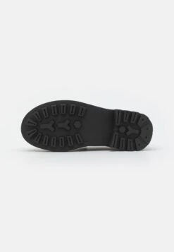 Even&Odd Comfort - Slip-Ons - Black -Even-Odd Store a7b8d4b1aaaa424a9e69efe712e33f9d