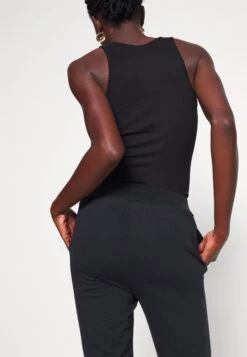 Slim Fit Joggers - Tracksuit Bottoms - Black -Even-Odd Store ad3243f76c36461a8e20ed59b73d781d