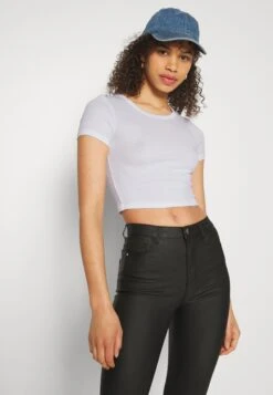 Basic T-Shirt - Black/White -Even-Odd Store b34c7bcd03f84bfda0d2e1337096e958