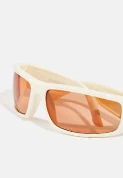 Even&Odd Sunglasses -Off-White -Even-Odd Store b6045baf5b73489eade40da994380401