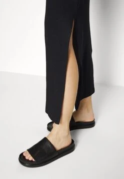 Jumper Dress - Black 11 Jumper Dress - Black -Even-Odd Store b649b5959418433b83eeeee83aa0f543