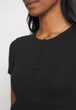 Basic T-Shirt - Black 9 Basic T-Shirt - Black -Even-Odd Store b79ea482b3714f8d94161d7f3db272ab