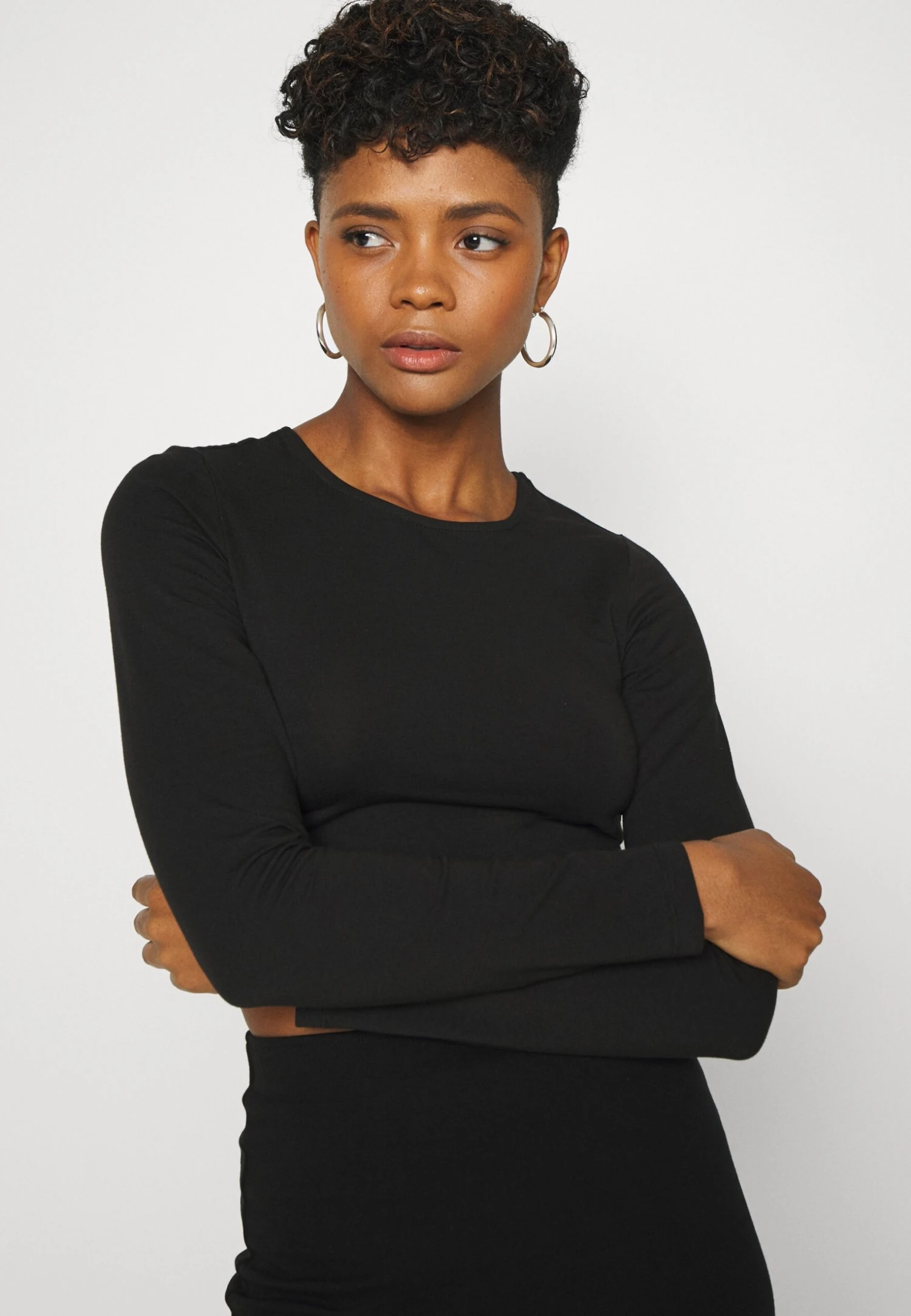 Even&Odd 2 Pack - Long Sleeved Top - White/Black 4 Even&Odd 2 Pack - Long Sleeved Top - White/Black - Image 4