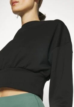 Sweatshirt - Black -Even-Odd Store b96233227e6e41fb9ccf131f23da72c3