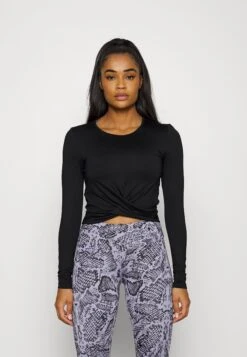 Long Sleeved Top - Black