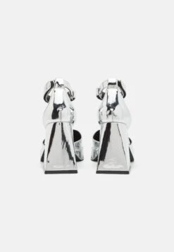 Even&Odd Platform Heels - Silver-Coloured 9 Even&Odd Platform Heels - Silver-Coloured -Even-Odd Store bbd50063bfa849b685f379a67a14547d