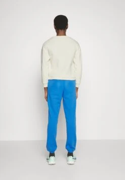 Sweatshirt - Beige 7 Sweatshirt - Beige -Even-Odd Store bff40e89afa24e47b3cd447e4737d28b